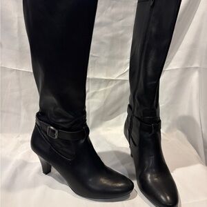 East 5th Flex Form Knee High Boots Black 9.5 Heeled Side Zip